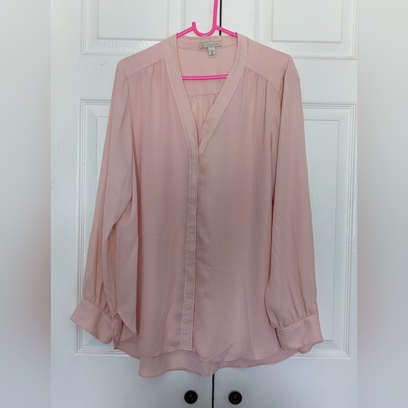 CB Established 1962 Tops - CB Established 1962 Women's Blouse